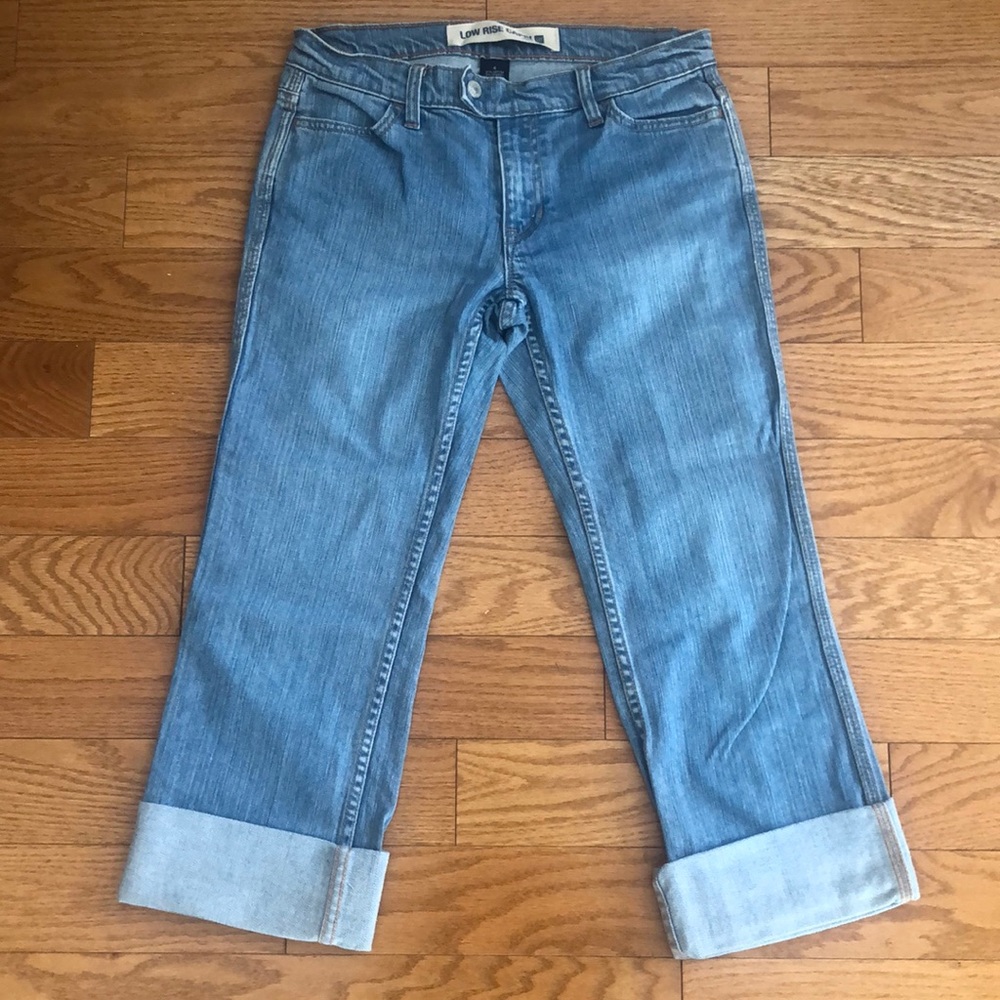 Low rise Capri jeans